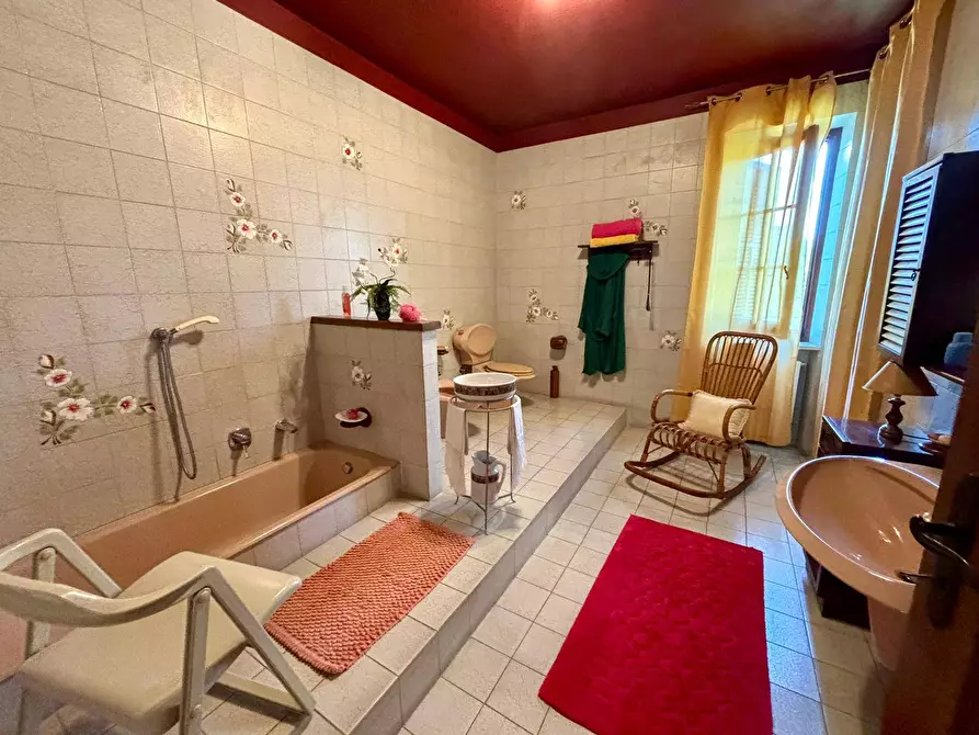 Immagine 16 di Villa in vendita  a Alessandria