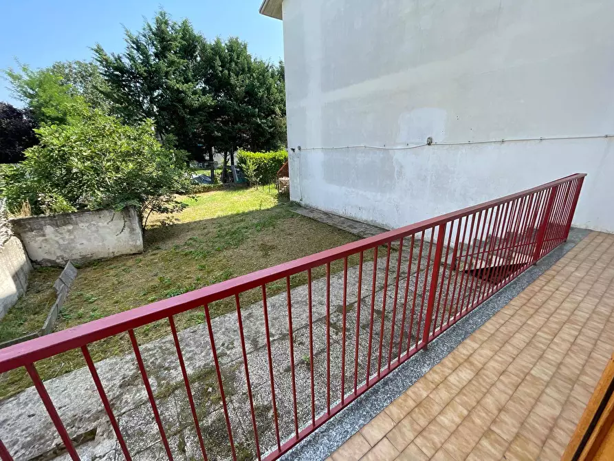 Immagine 17 di Villetta a schiera in vendita  a Alessandria