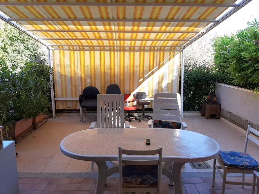 Immagine 5 di Villa in vendita  a Alessandria