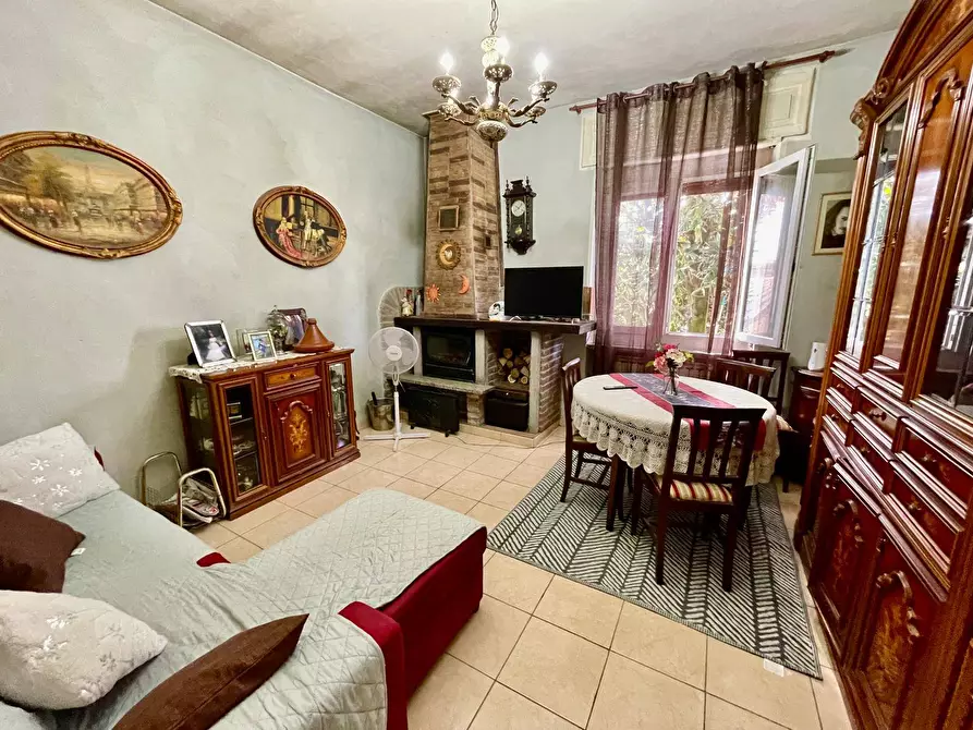 Immagine 10 di Casa indipendente in vendita  a Alessandria