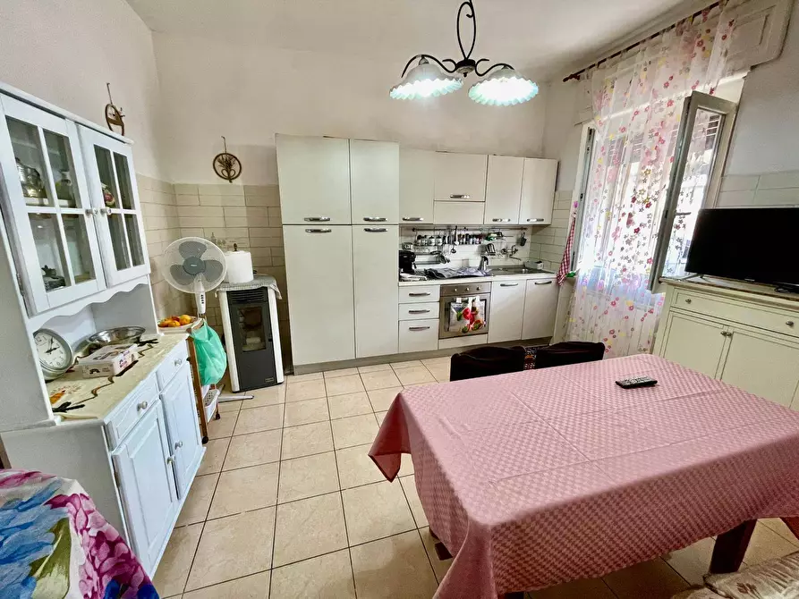 Immagine 12 di Casa indipendente in vendita  a Alessandria