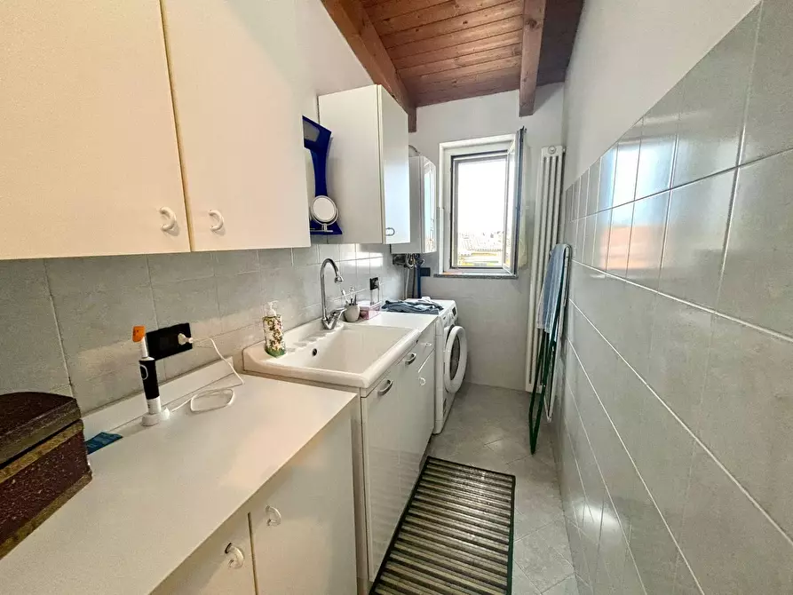 Immagine 14 di Appartamento in vendita  a Alessandria