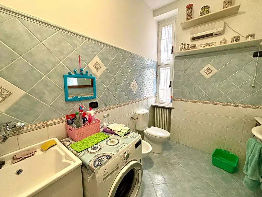 Immagine 10 di Appartamento in vendita  a Alessandria