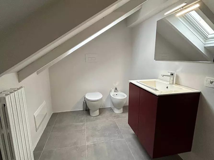 Immagine 16 di Appartamento in vendita  a Alessandria