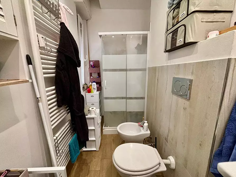 Immagine 10 di Appartamento in vendita  a Alessandria