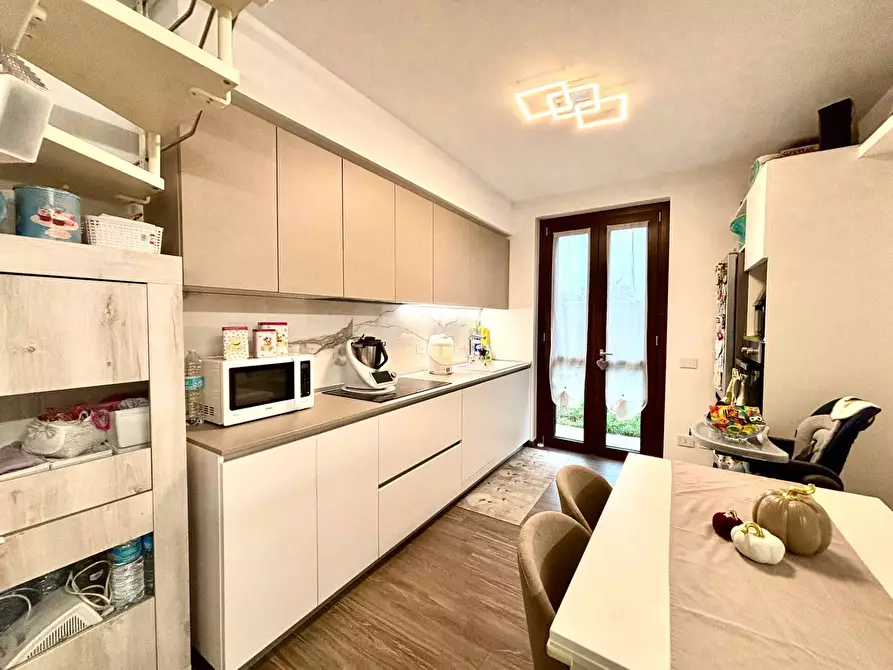 Immagine 9 di Villetta a schiera in vendita  a Alessandria