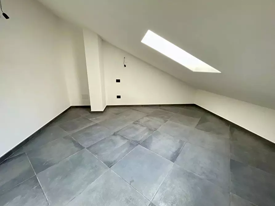 Immagine 11 di Appartamento in vendita  a Alessandria