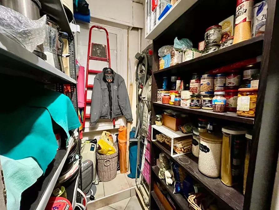 Immagine 20 di Appartamento in vendita  a Alessandria