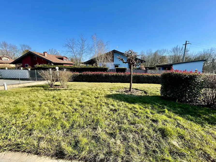 Immagine 4 di Villa in vendita  a Alessandria