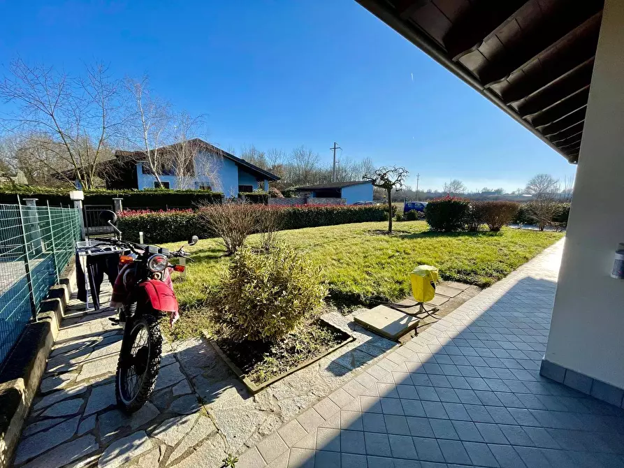 Immagine 6 di Villa in vendita  a Alessandria