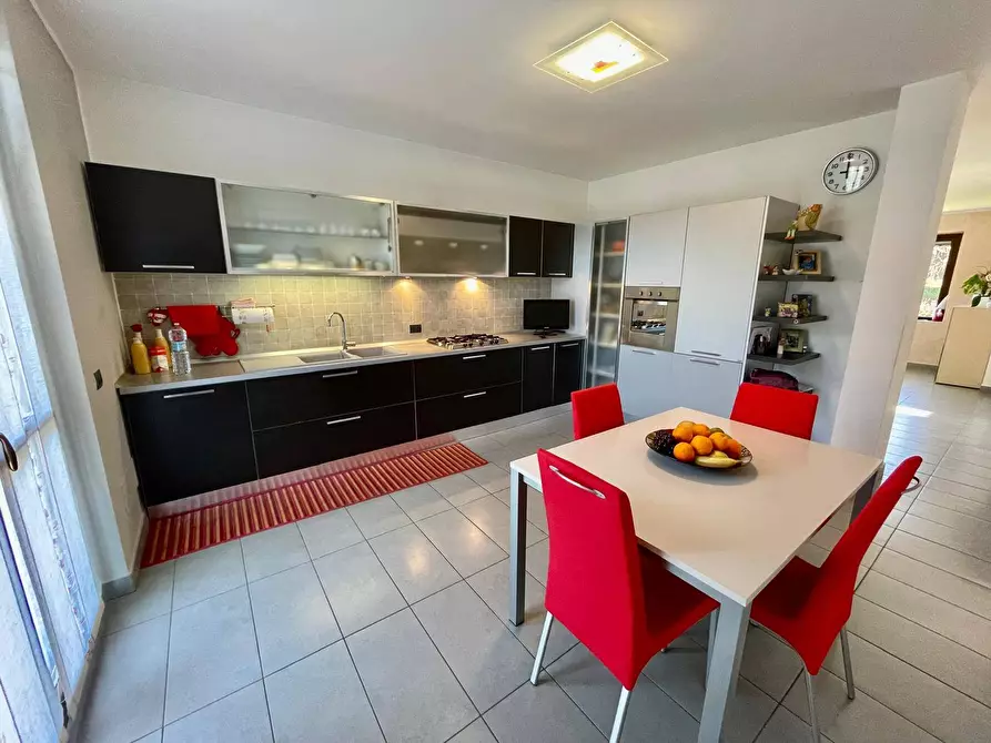 Immagine 16 di Villa in vendita  a Alessandria