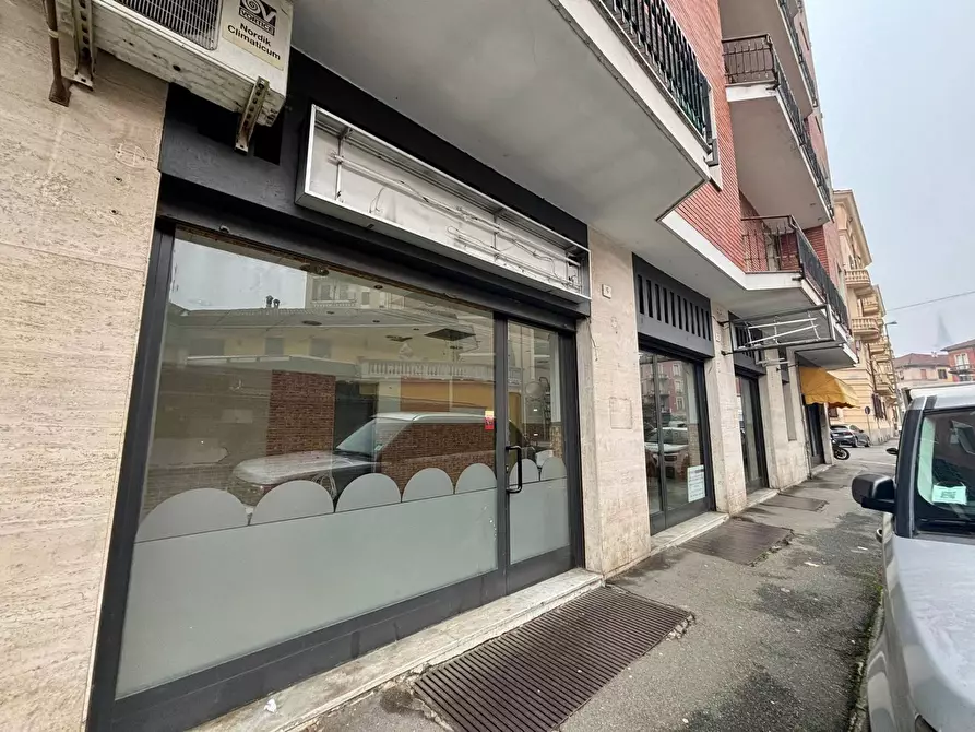 Immagine 2 di Locale commerciale in vendita  a Alessandria