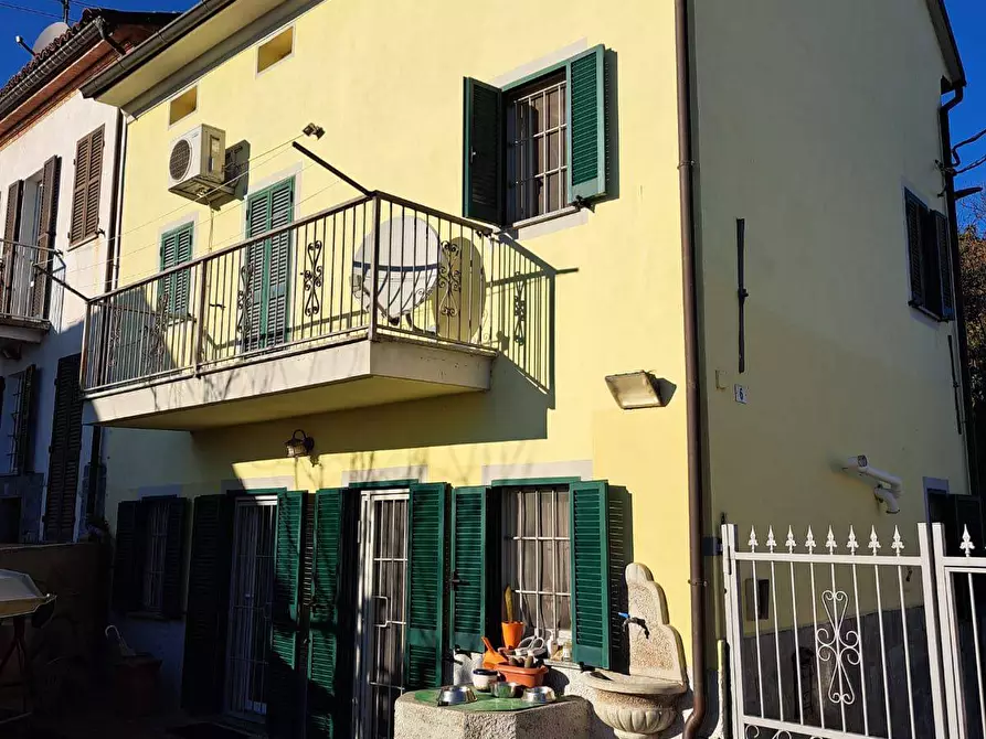 Immagine 2 di Casa indipendente in vendita  a Castelletto Monferrato