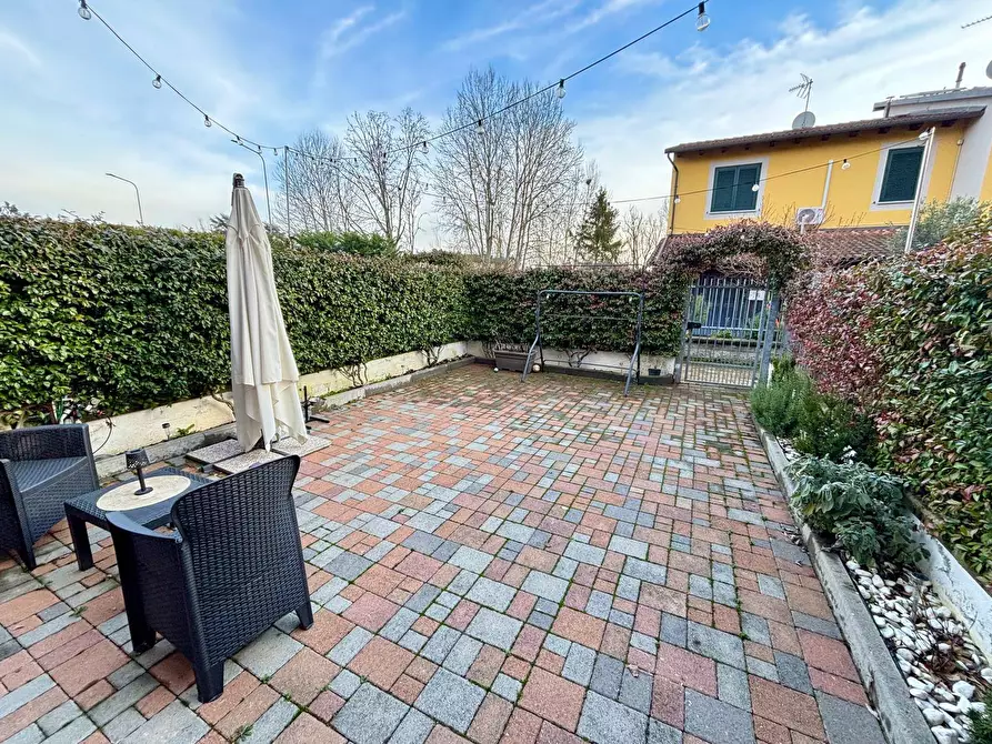 Immagine 28 di Villetta a schiera in vendita  a Alessandria