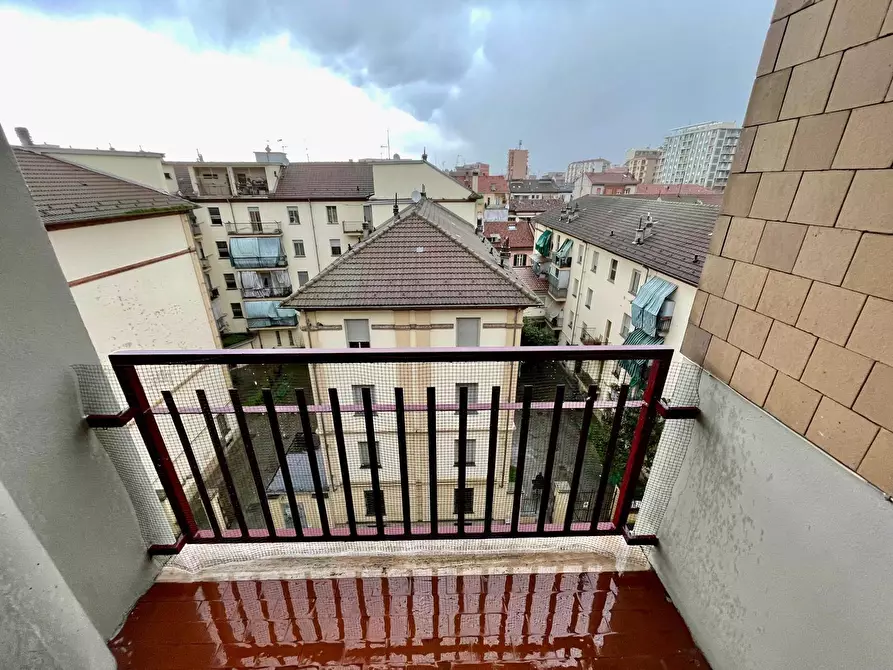 Immagine 11 di Appartamento in vendita  a Alessandria