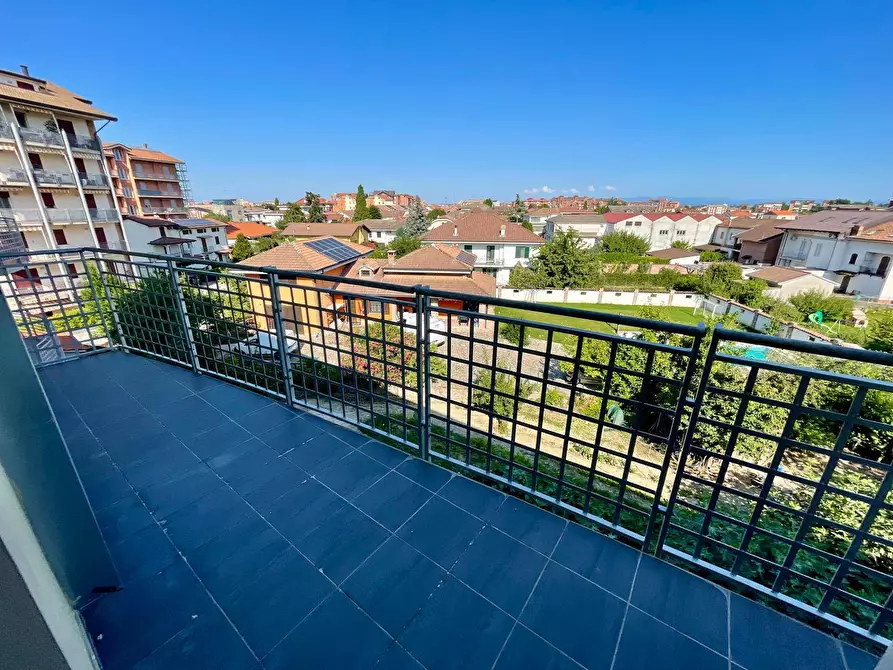 Immagine 19 di Appartamento in vendita  a Alessandria