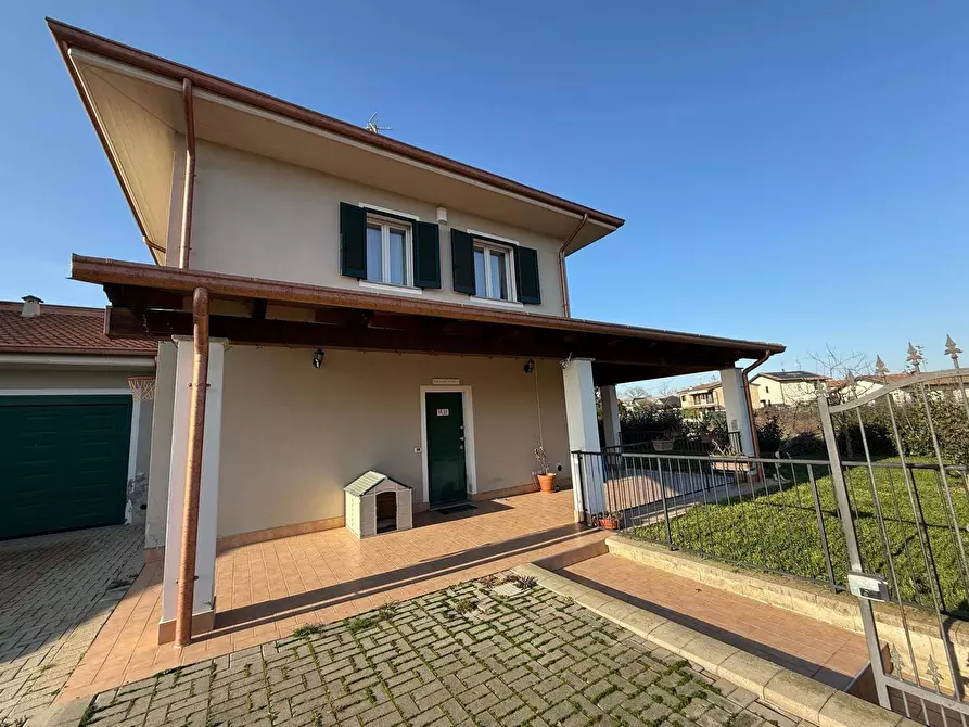 Immagine 7 di Villa in vendita  a Alessandria