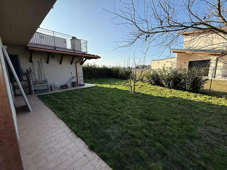 Immagine 28 di Villa in vendita  a Alessandria