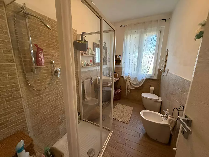 Immagine 15 di Villa in vendita  a Alessandria