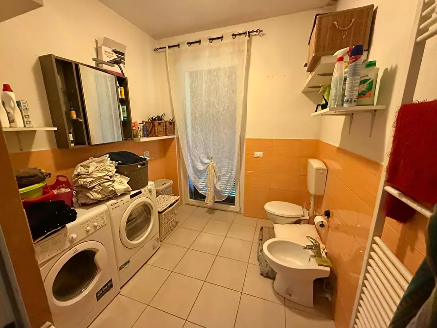 Immagine 27 di Villa in vendita  a Alessandria