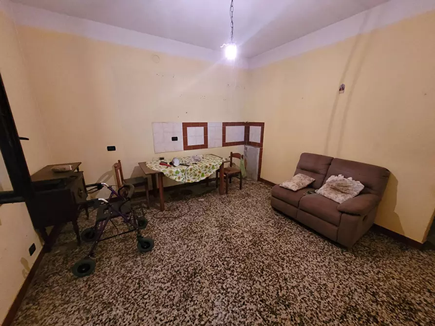 Immagine 7 di Casa indipendente in vendita  a Pozzolo Formigaro