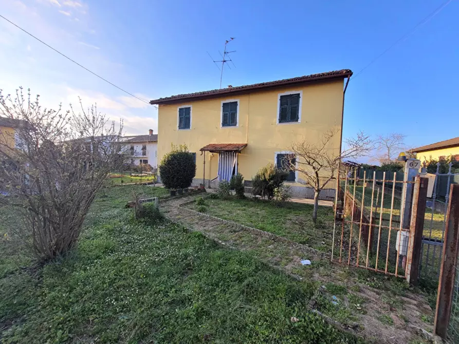 Immagine 3 di Casa indipendente in vendita  a Pozzolo Formigaro