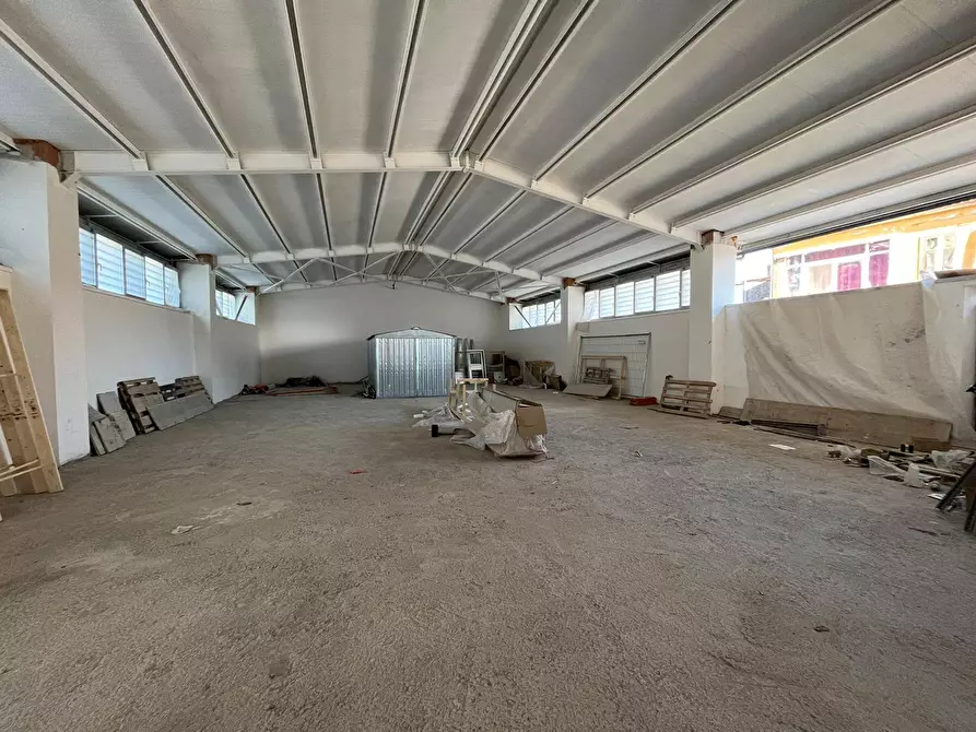 Immagine 5 di Capannone industriale in affitto  in Via Paradiso a Ottaviano