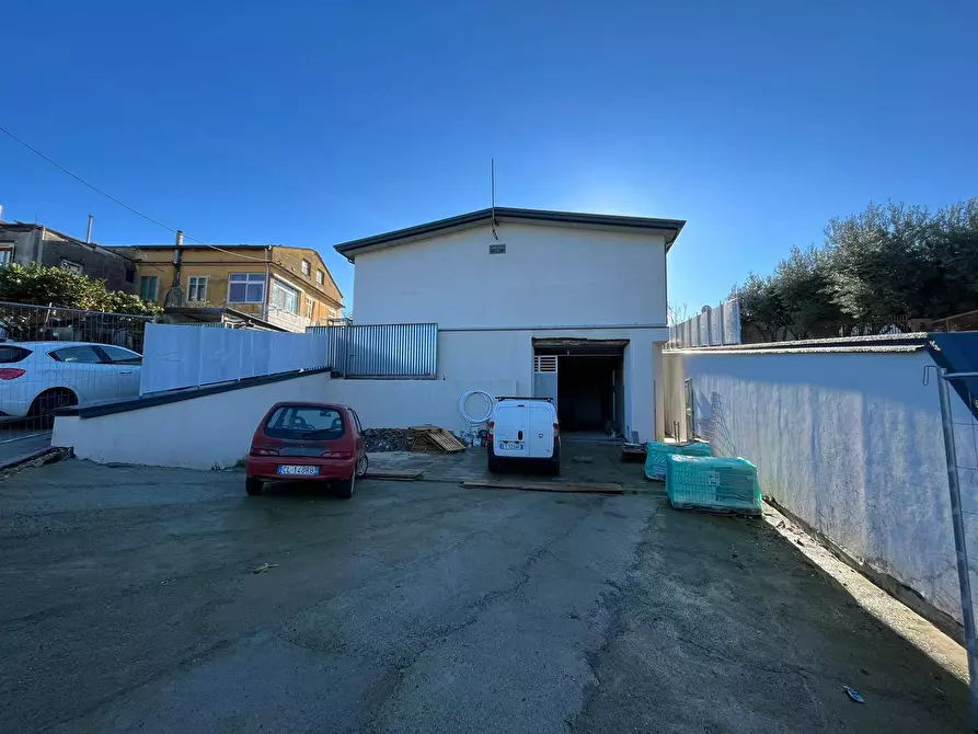 Immagine 6 di Capannone industriale in affitto  in Via Paradiso a Ottaviano