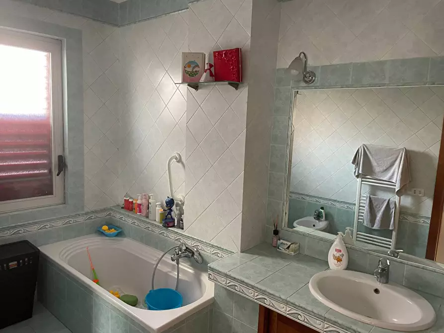 Immagine 11 di Appartamento in vendita  in Piazza S. Francesco a Ottaviano