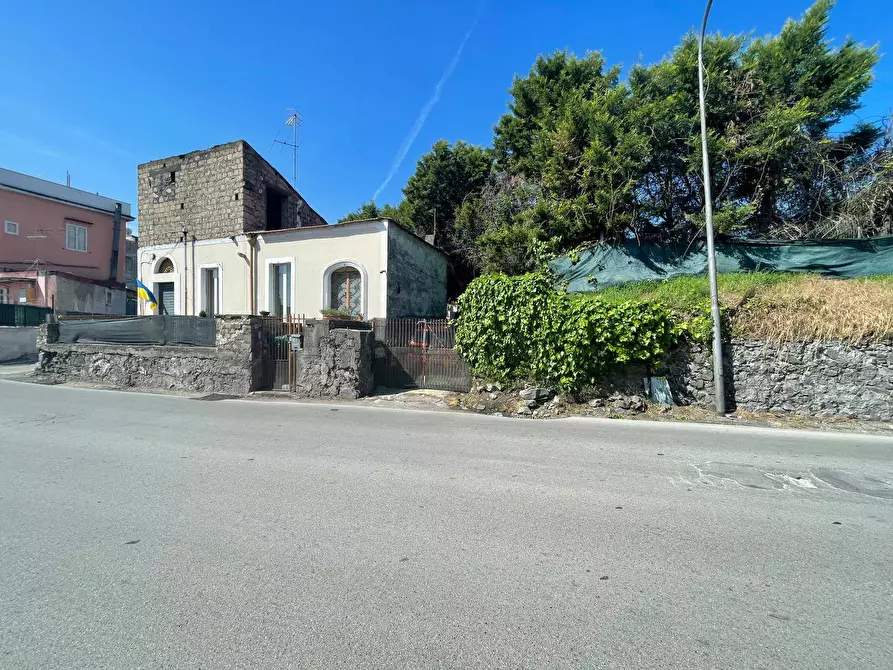 Immagine 2 di Casa indipendente in vendita  in Via Pentelete a Ottaviano