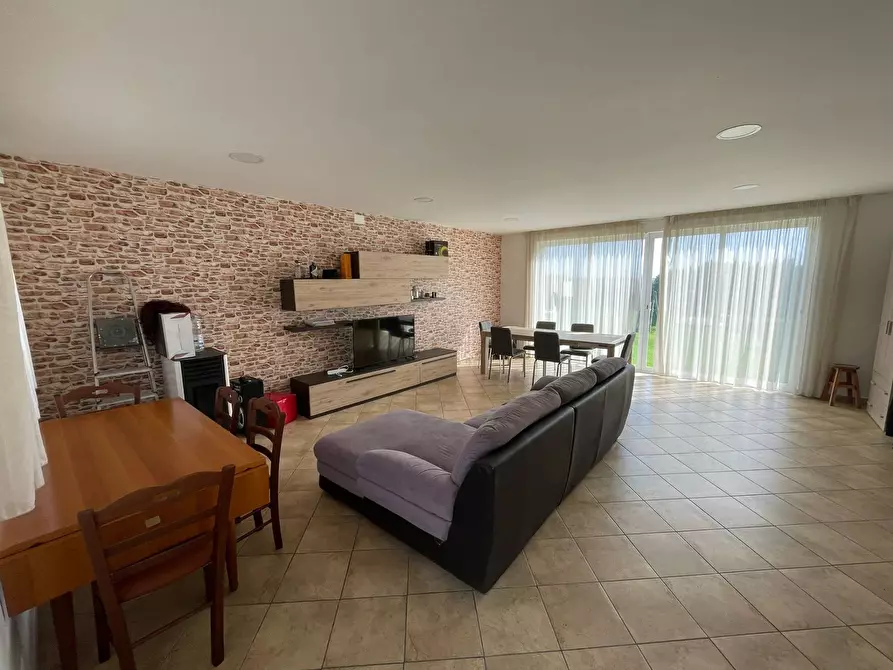 Immagine 19 di Casa indipendente in vendita  in Via Pentelete a Ottaviano