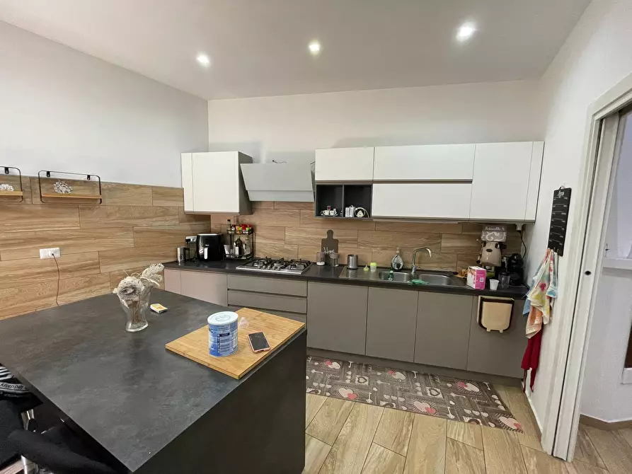 Immagine 10 di Casa semindipendente in vendita  in via Trecase a Ottaviano