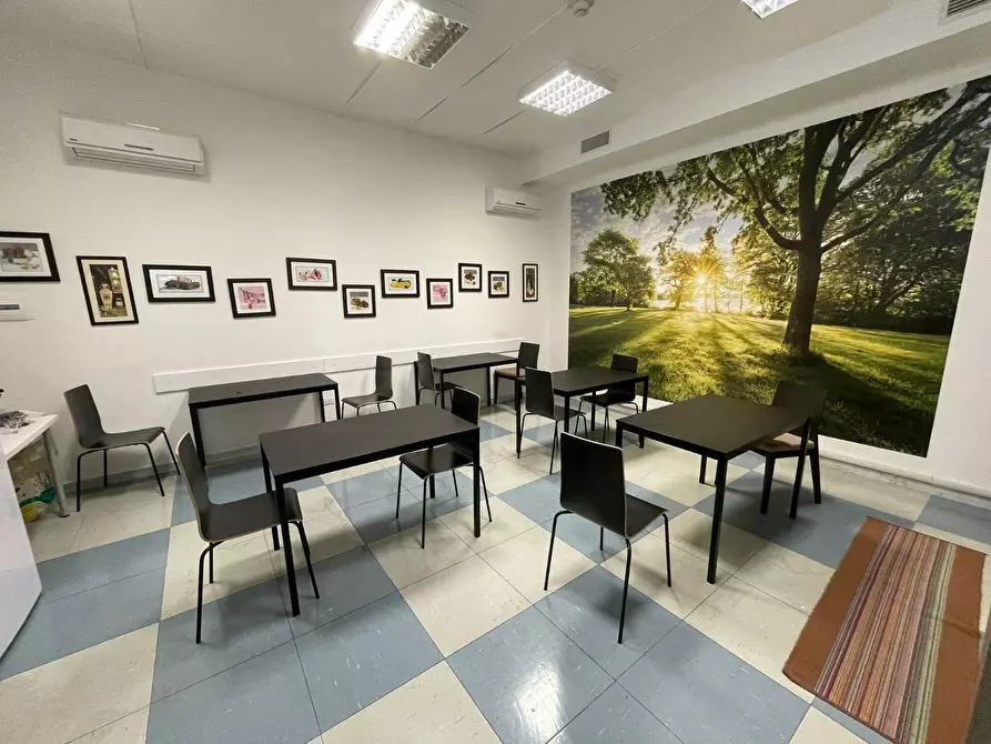 Immagine 2 di Capannone industriale in vendita  in Via Zabatta a Ottaviano