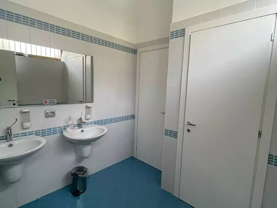 Immagine 4 di Capannone industriale in vendita  in Via Zabatta a Ottaviano