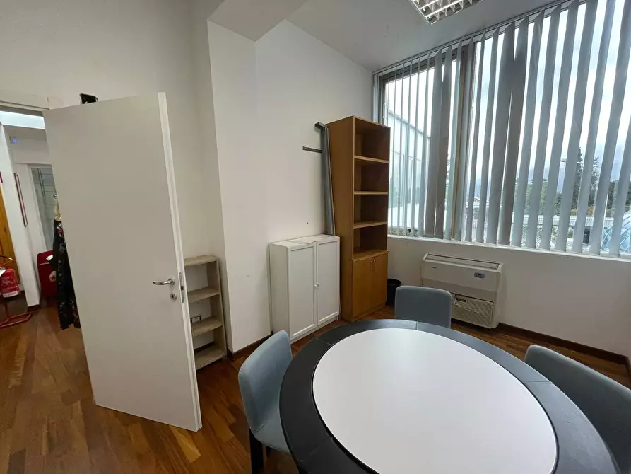 Immagine 12 di Capannone industriale in vendita  in Via Zabatta a Ottaviano