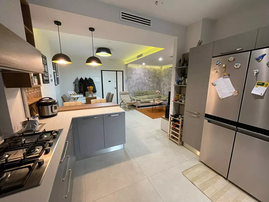 Immagine 7 di Appartamento in vendita  in via Francesco Curia a Ottaviano