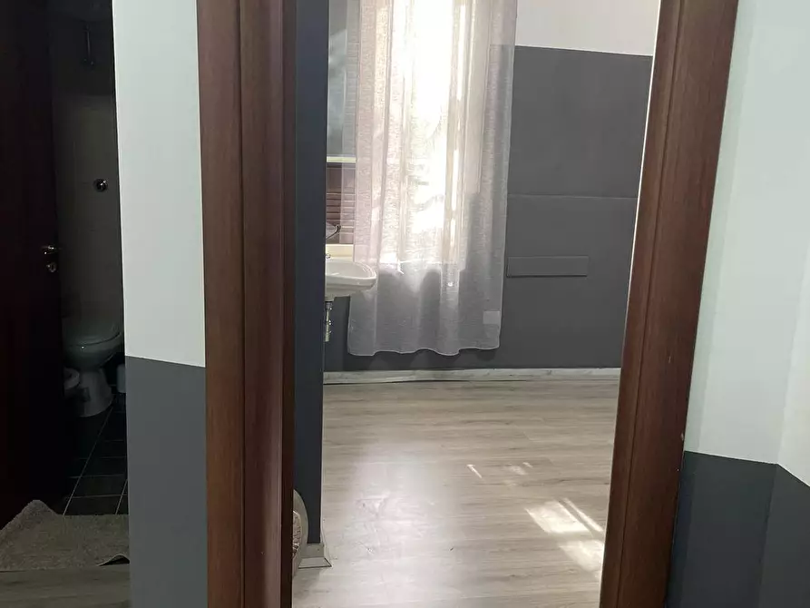 Immagine 8 di Ufficio in affitto  in Via Michele Arpaia a Ottaviano