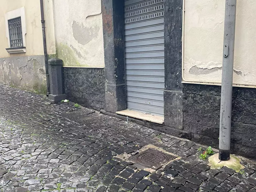 Immagine 3 di Locale commerciale in vendita  in via S. Giovanni a Ottaviano