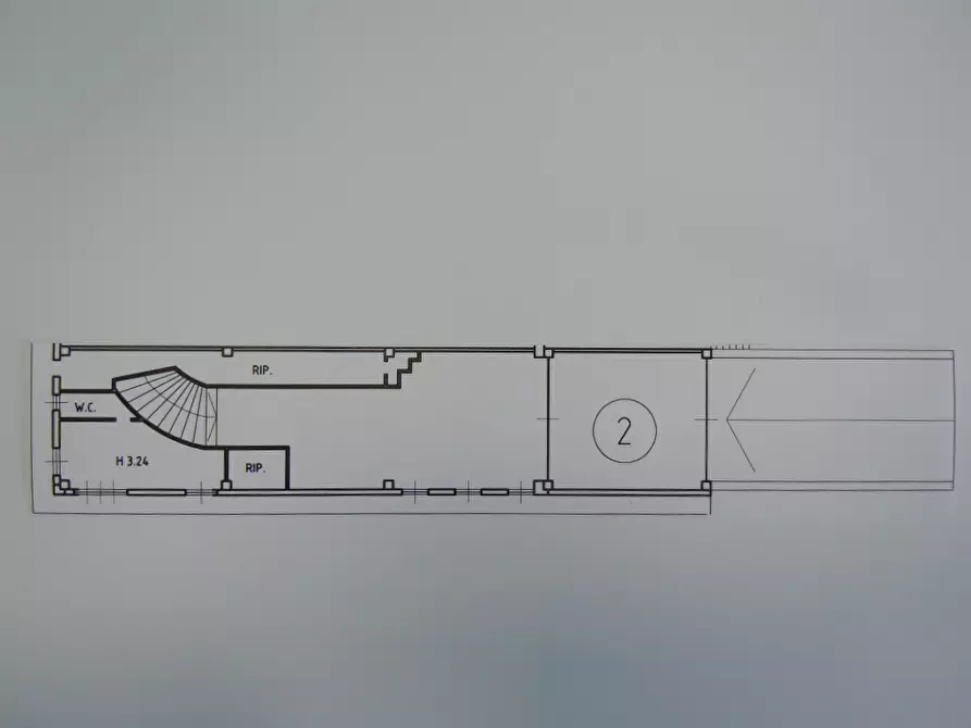 Immagine 2 di Locale commerciale in affitto  a Porto San Giorgio