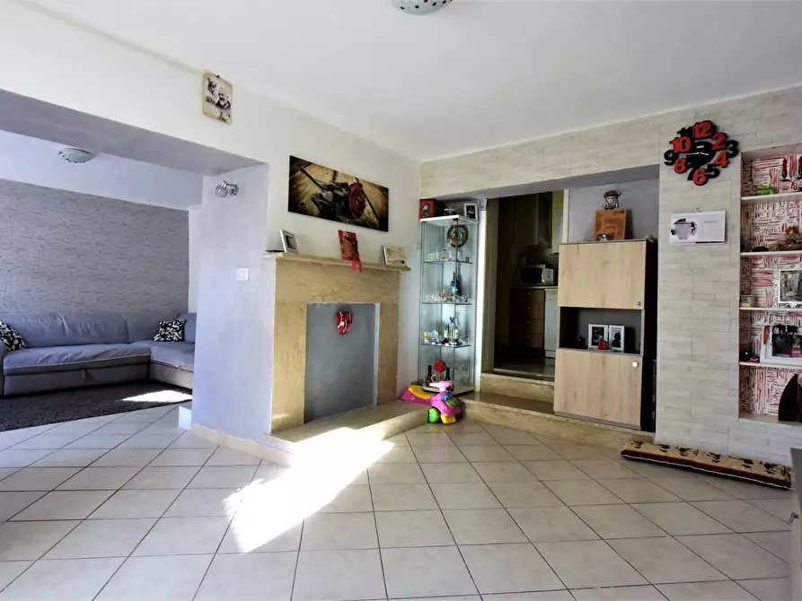 Immagine 1 di Casa indipendente in vendita  a Lapedona