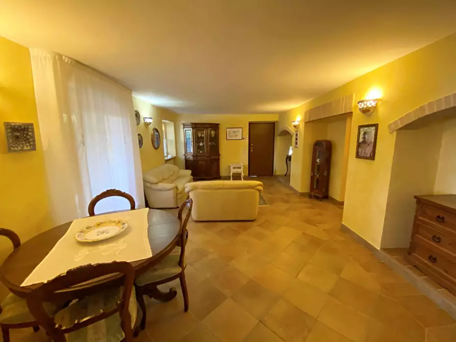 Immagine 6 di Rustico / casale in vendita  a Fermo