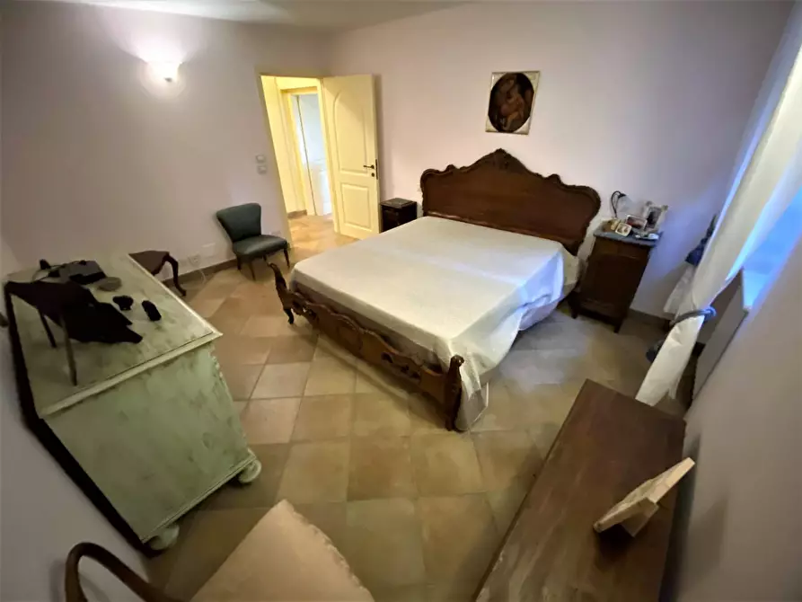 Immagine 9 di Rustico / casale in vendita  a Fermo