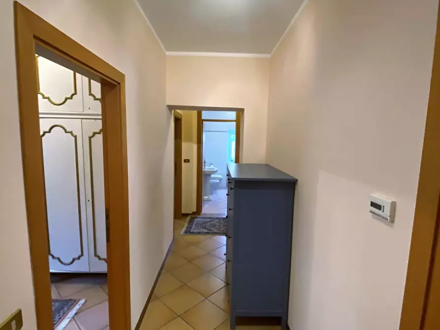 Immagine 12 di Rustico / casale in vendita  a Fermo