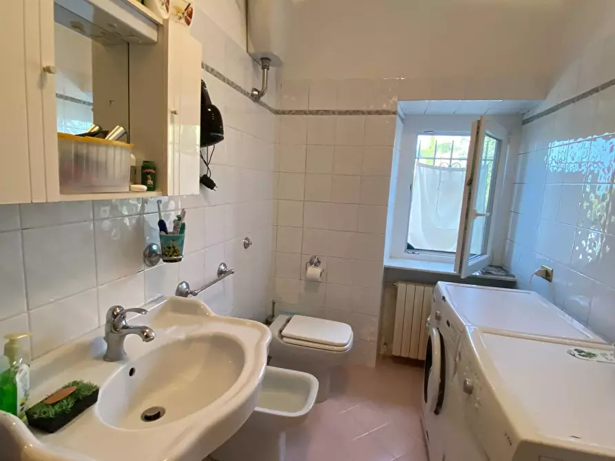 Immagine 17 di Rustico / casale in vendita  a Fermo