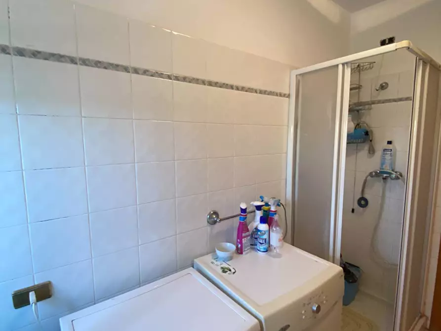 Immagine 18 di Rustico / casale in vendita  a Fermo