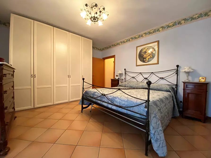 Immagine 16 di Rustico / casale in vendita  a Fermo