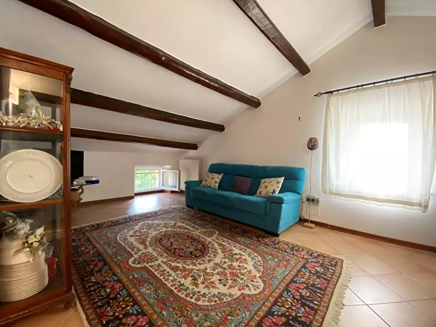 Immagine 24 di Rustico / casale in vendita  a Fermo