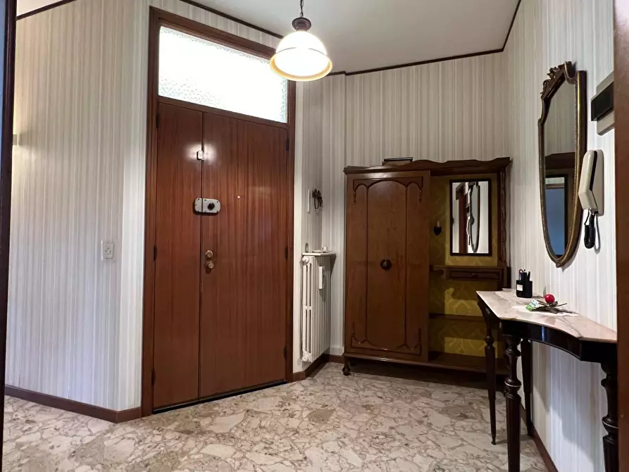 Immagine 4 di Appartamento in vendita  a Porto San Giorgio