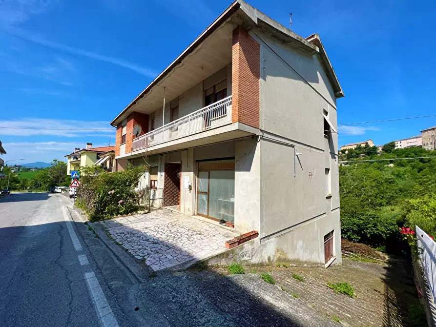 Immagine 1 di Casa indipendente in vendita  a Petritoli