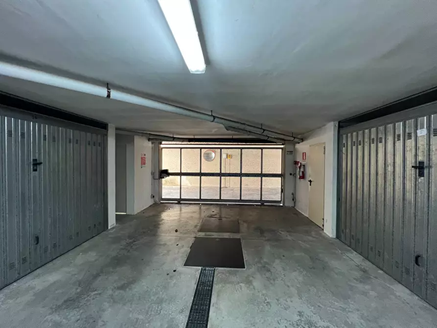 Immagine 16 di Appartamento in vendita  a Fermo